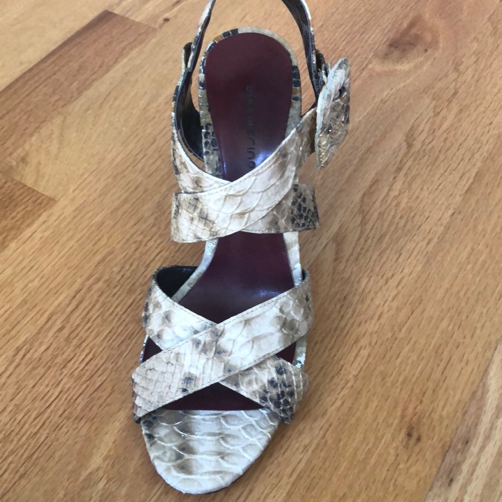 Pretty Snakeskin Pattern Heels - image 6